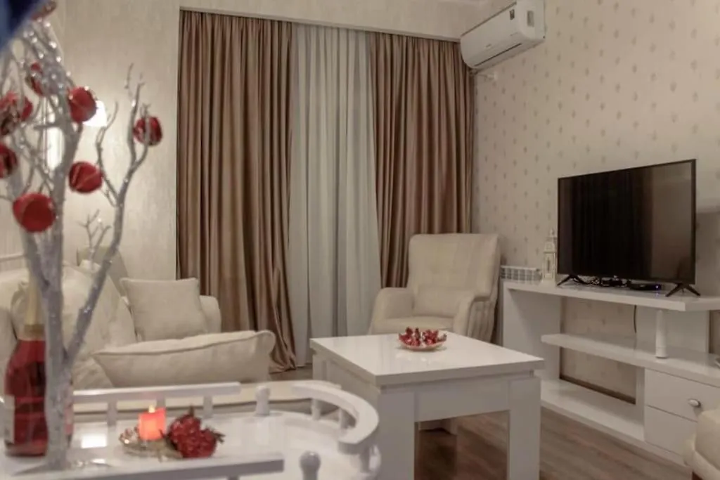 Luxurious Pekini Plaza Apartment Tbilisi 0*,