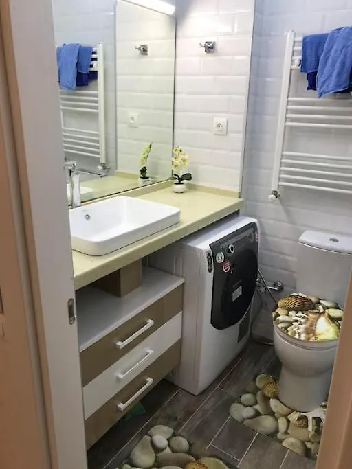 Luxurious Pekini Plaza Apartment Tbilisi